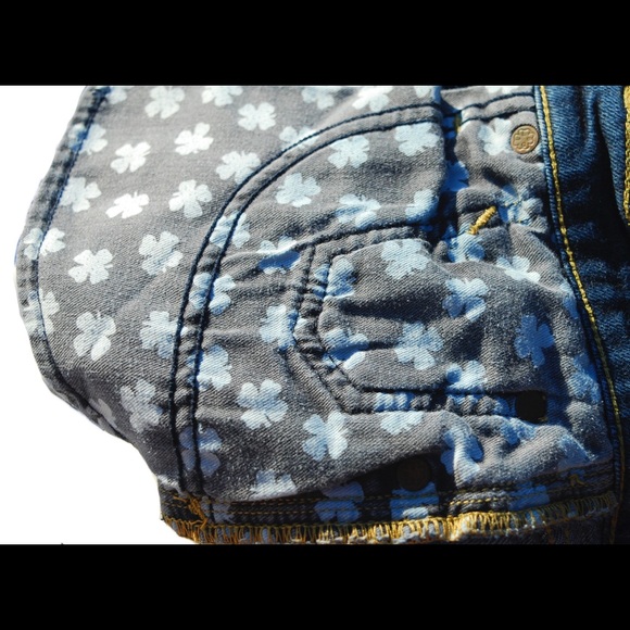 Lucky Brand Woman’s Denim Jeans - Picture 5 of 6